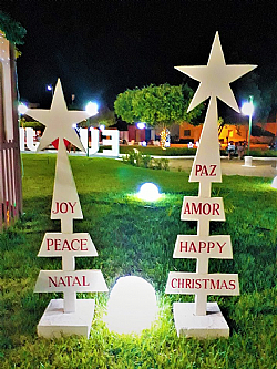PREFEITURA MUNICIPAL JOAQUIM PIRES - Confira a decoração de Natal da Praça 28 de Dezembro PREFEITURA MUNICIPAL JOAQUIM PIRES - Confira a decoração de Natal da Praça 28 de Dezembro